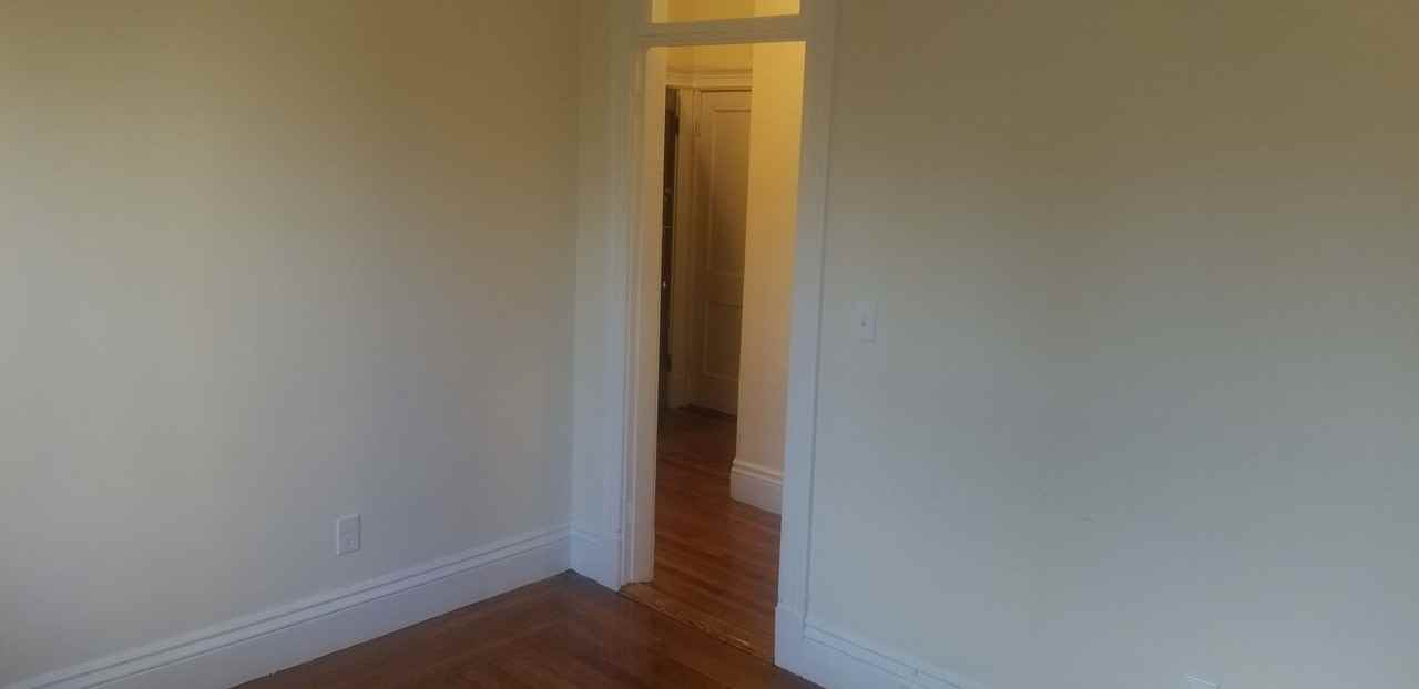 33 Park Dr - Photo 7 of 11