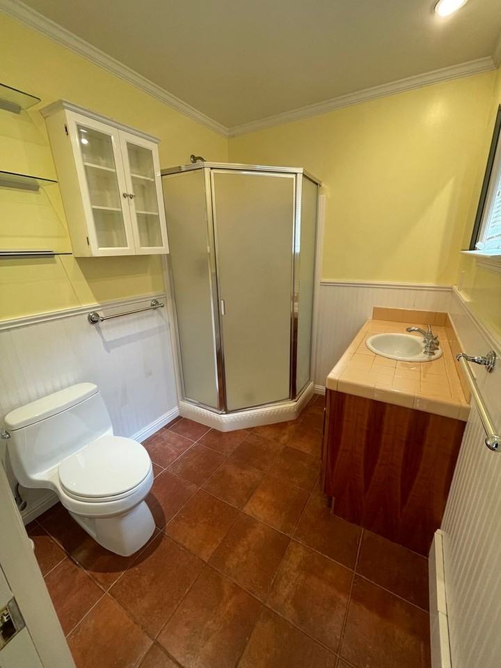 686 Outside Leasing - 686 2nd Avenue - Photo 7 of 10