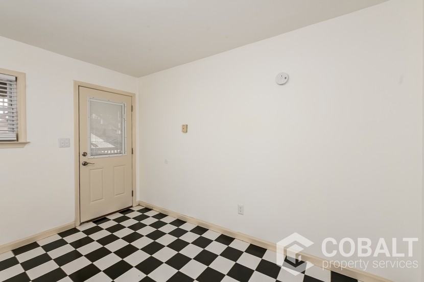 615 Boulevard - Photo 2 of 47