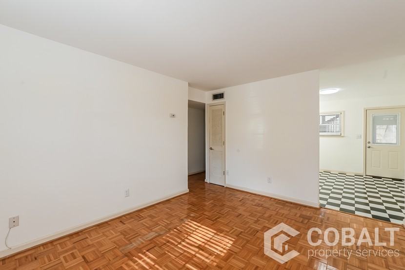 615 Boulevard - Photo 3 of 47