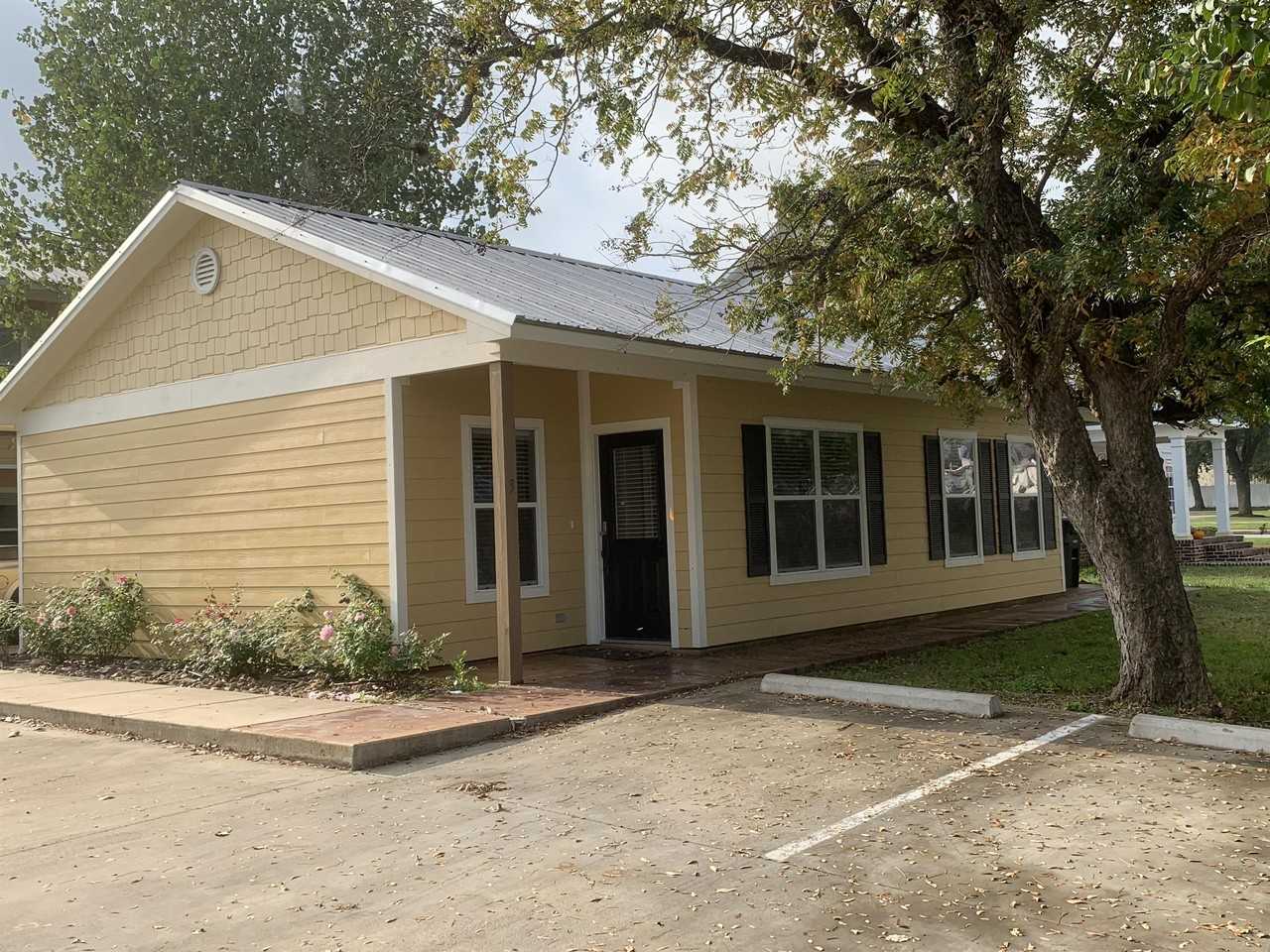 Commons on Buck St. (aka BSH) - Photo 2 of 2