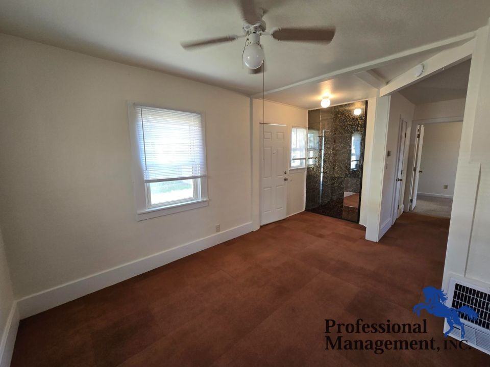 110 1/2 S 36th St - Photo 2 of 9