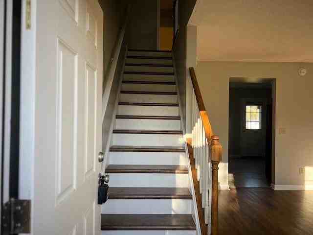 150 Suter St - Photo 3 of 15