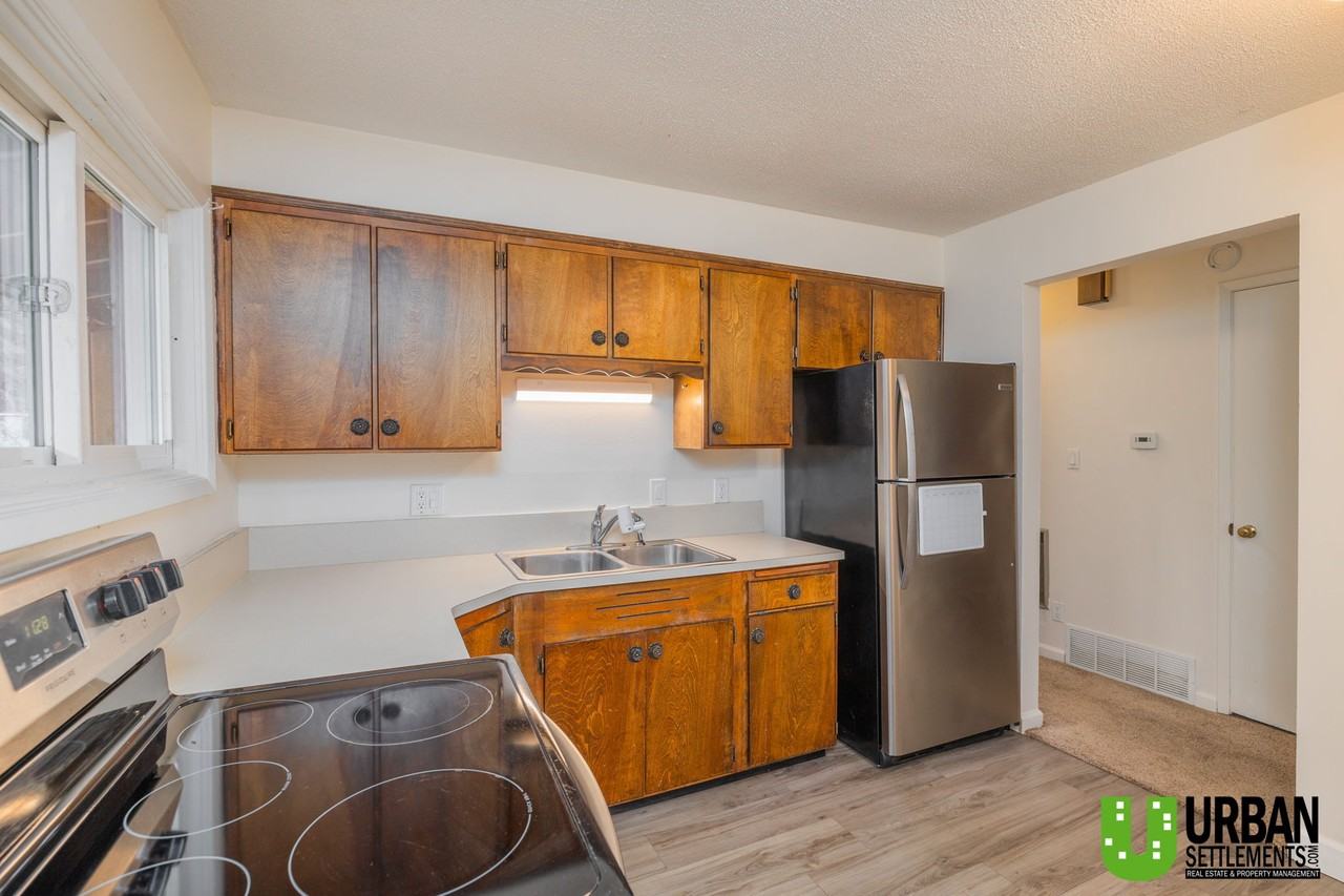 6520 N Howard St #NA - Photo 4 of 29