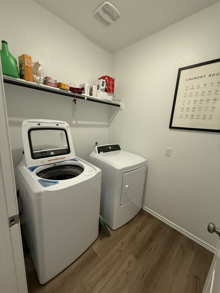 320 Gresham #3 - Photo 6 of 20