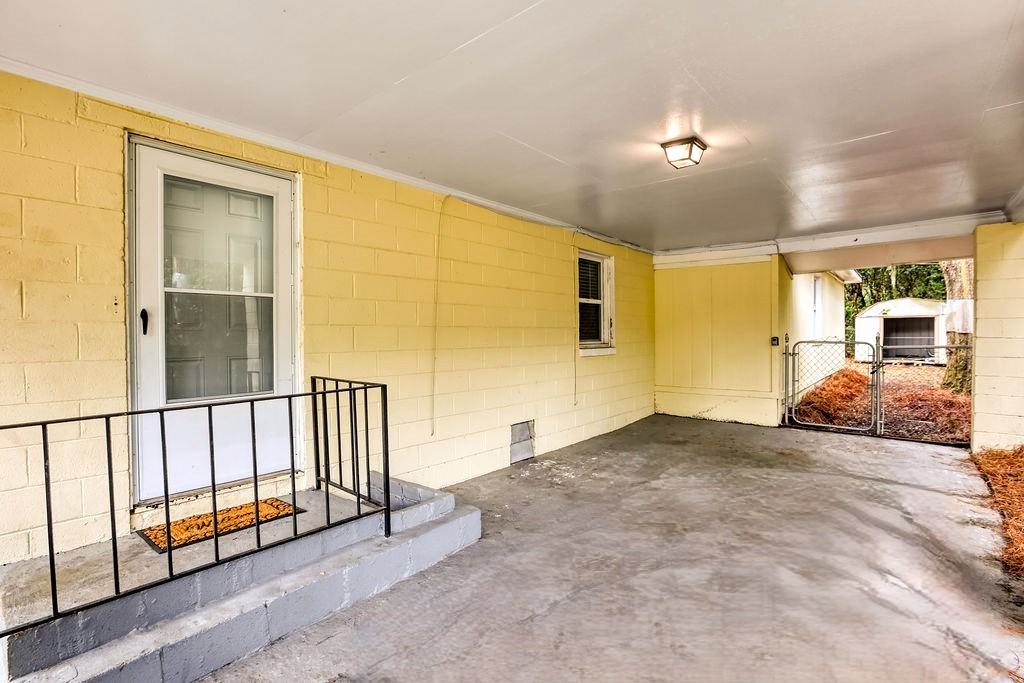 2106 Teresa Dr #NA - Photo 4 of 38