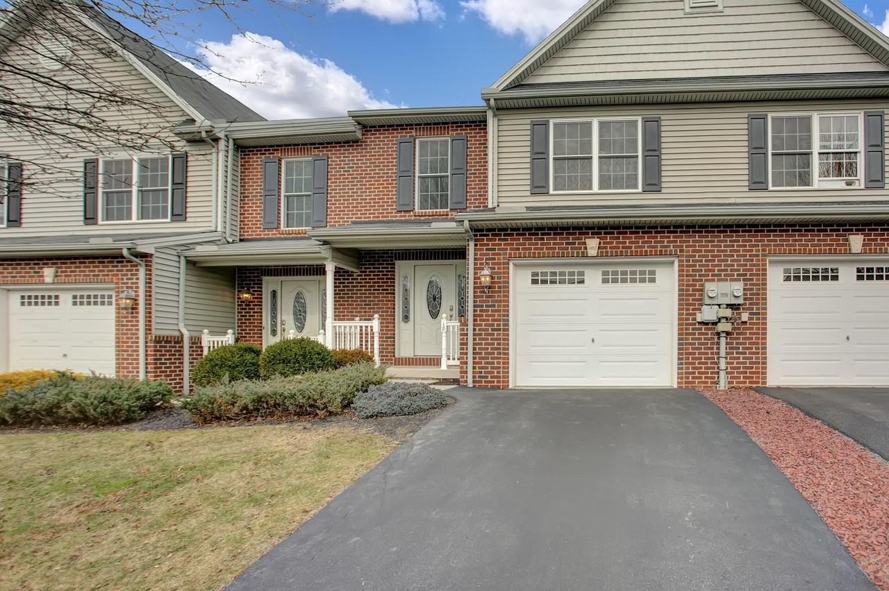 14 Lismore Pl #NA - Photo 2 of 30
