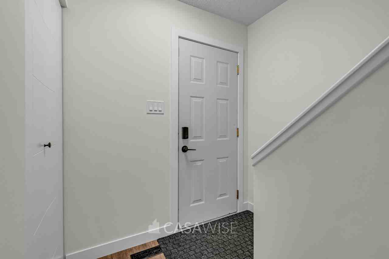 8 Lakewood Villge Nw #8 - Photo 6 of 25