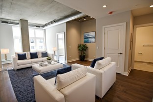 3817 45 N. BROADWAY St. - Photo 1 of 1