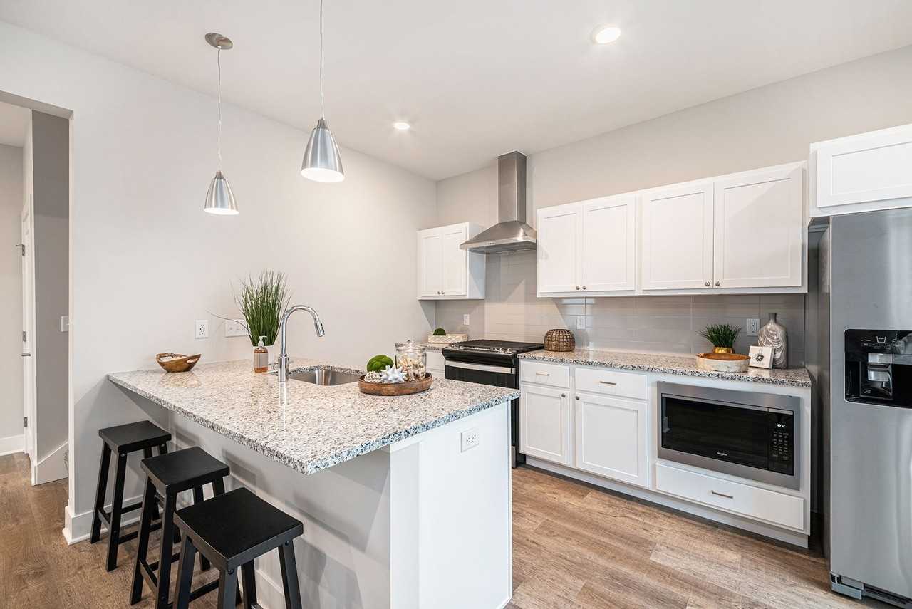 Meadowood Townhomes - Photo 6 of 50