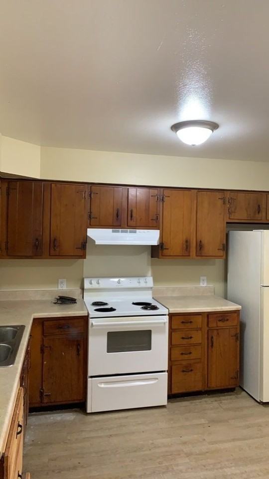 818 Spencer - Photo 3 of 5