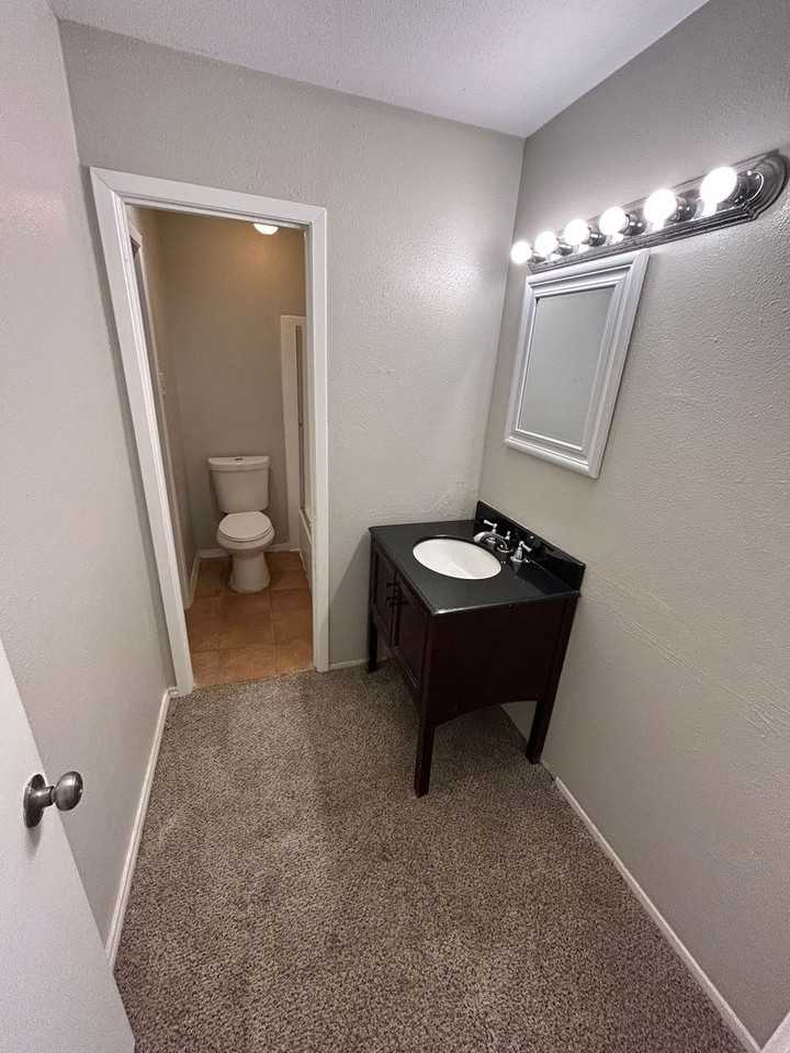 2645 Via Valencia - Photo 7 of 20