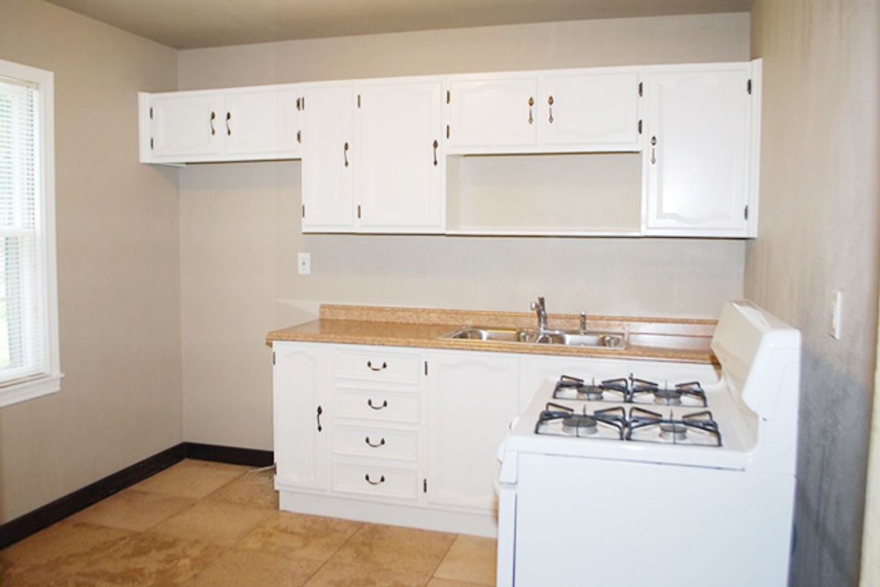 1424 Edney St - Photo 2 of 13