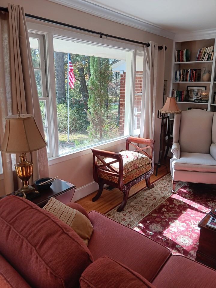 3206 Green Valley Drive - Photo 3 of 12