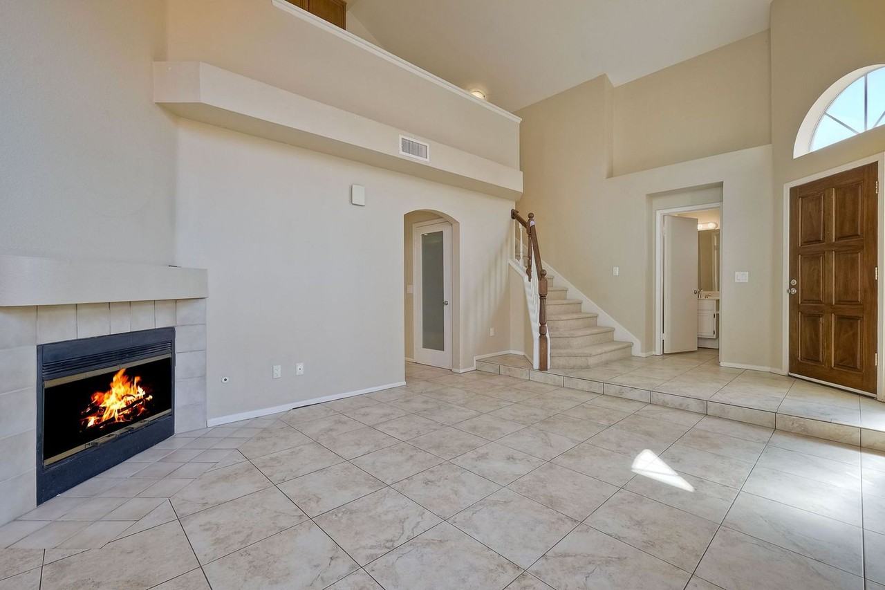 1830 Avenida Sevilla - Photo 3 of 26