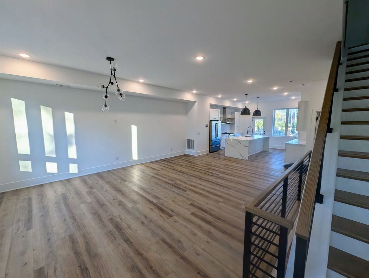 3458 Cardiff Ave - Photo 2 of 19