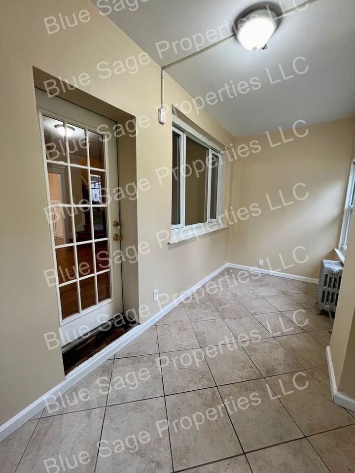 191 N Union Ave - Photo 3 of 20