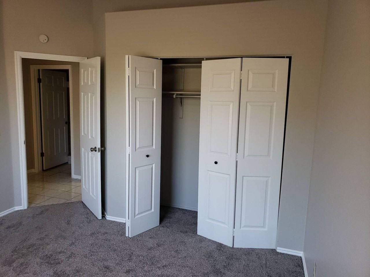 1643 W 1470 N - Photo 7 of 13