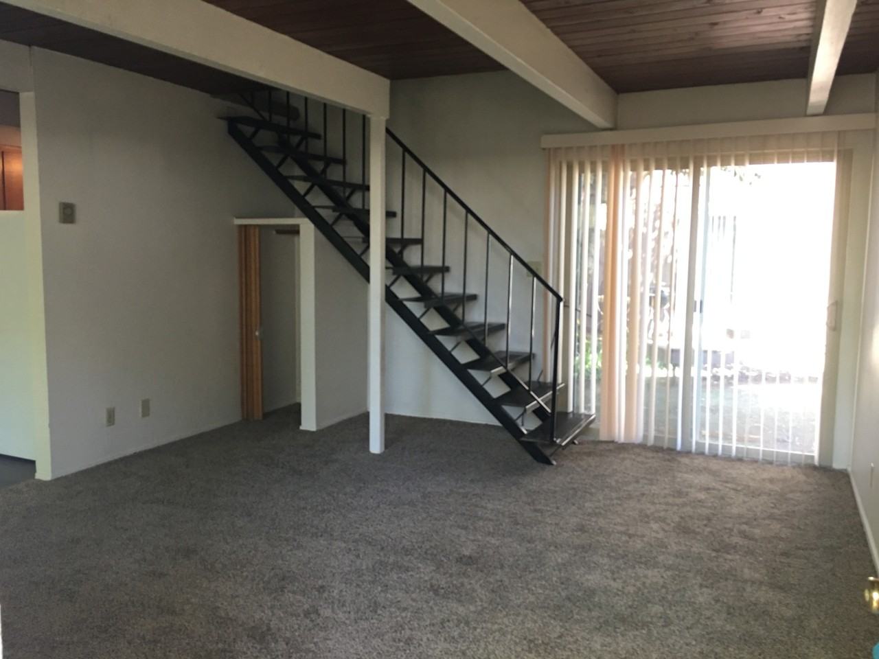Norseman Apartments - Photo 3 of 11