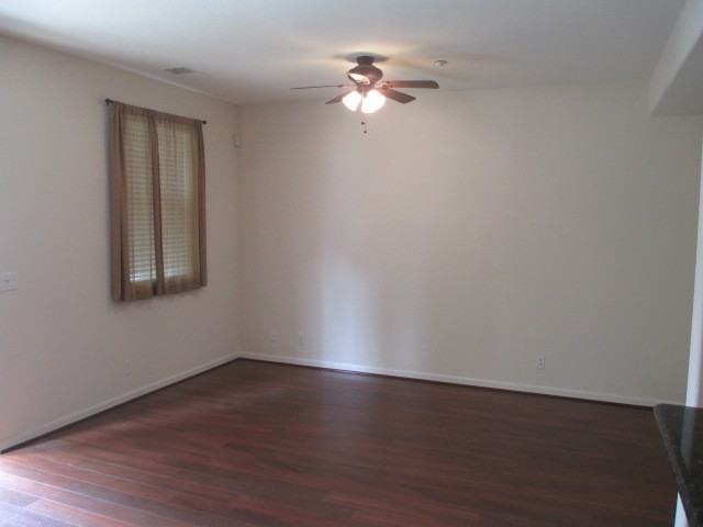 466 Rock Ave - Photo 3 of 8