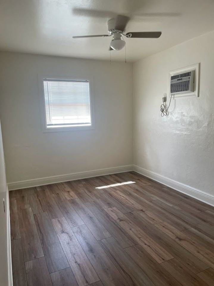 3117 Saint Charles St - Photo 6 of 10