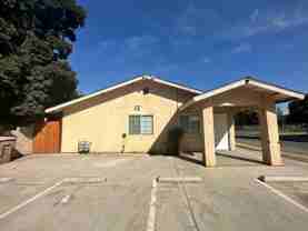 438 Willow Drive Bakersfield, CA 93308 - Photo 1 of 1