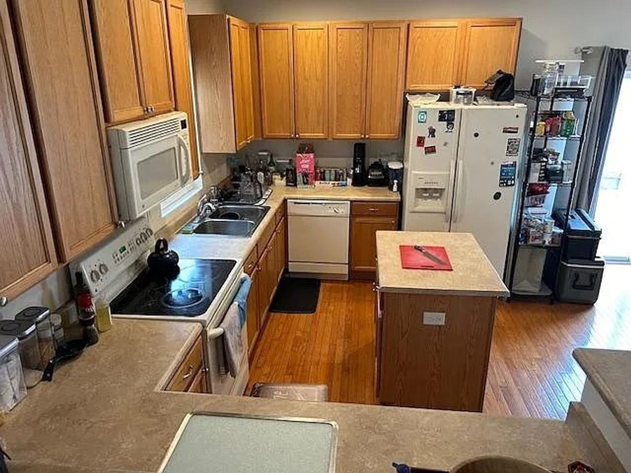 2153 Gilpin Ave - Photo 7 of 26