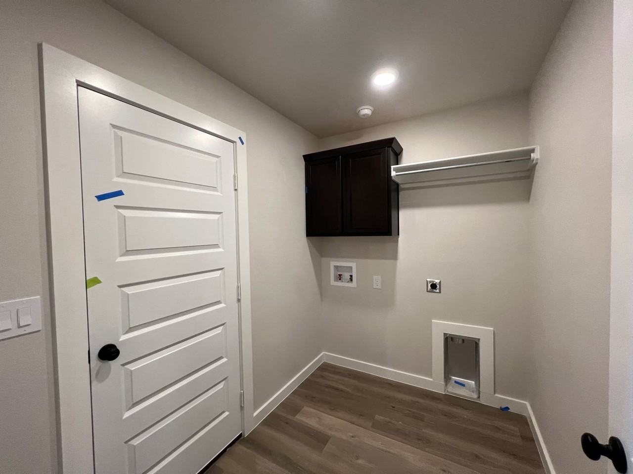 806 E 32nd St - Photo 6 of 35