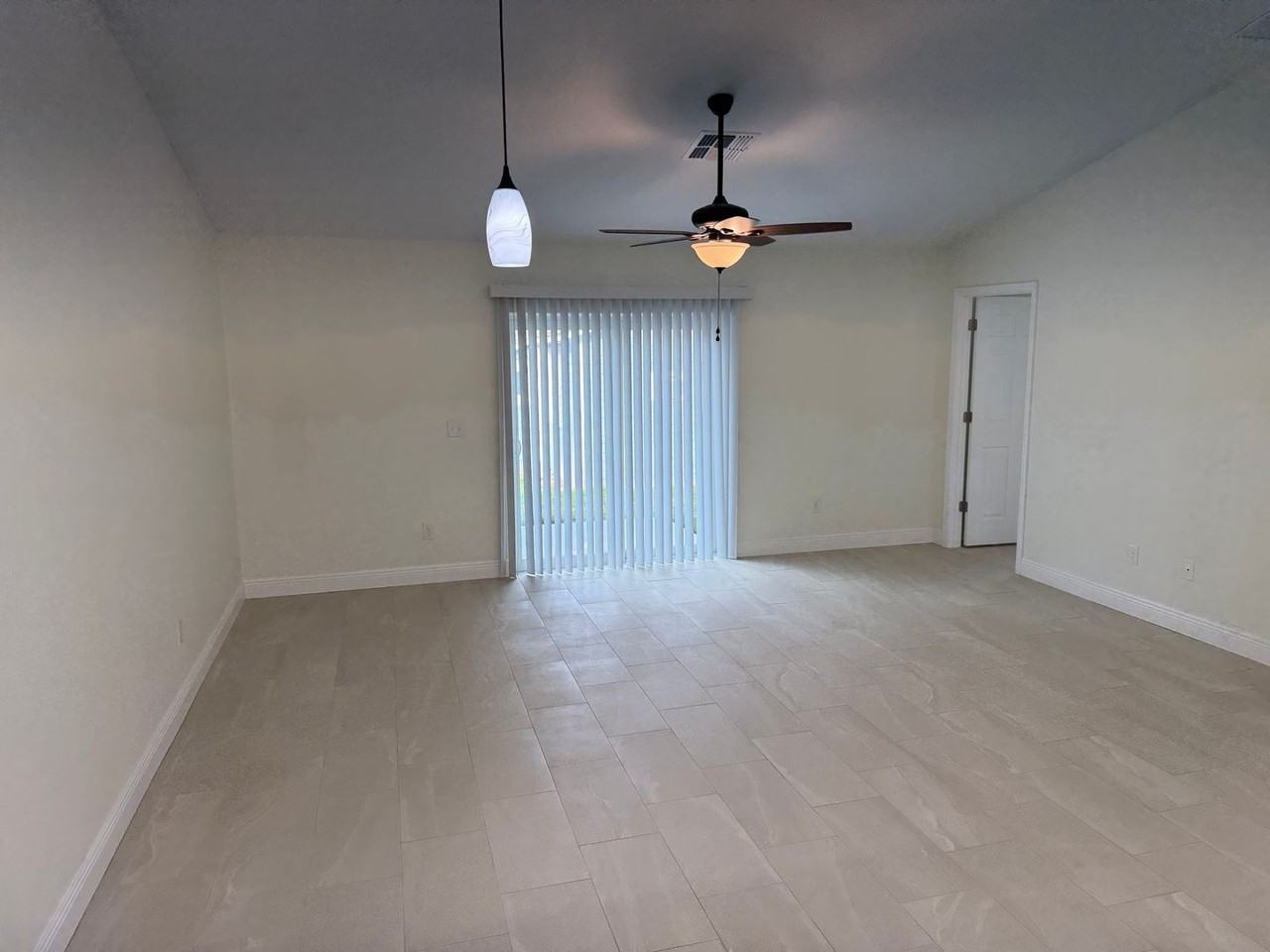 116 116 Dewitt Court - Photo 4 of 9
