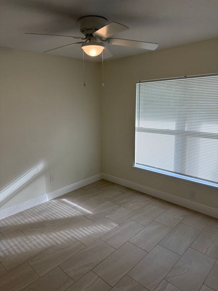 116 116 Dewitt Court - Photo 5 of 9