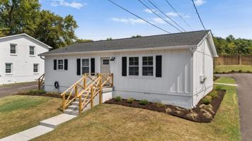 featured image of 2128 Sharondale Dr