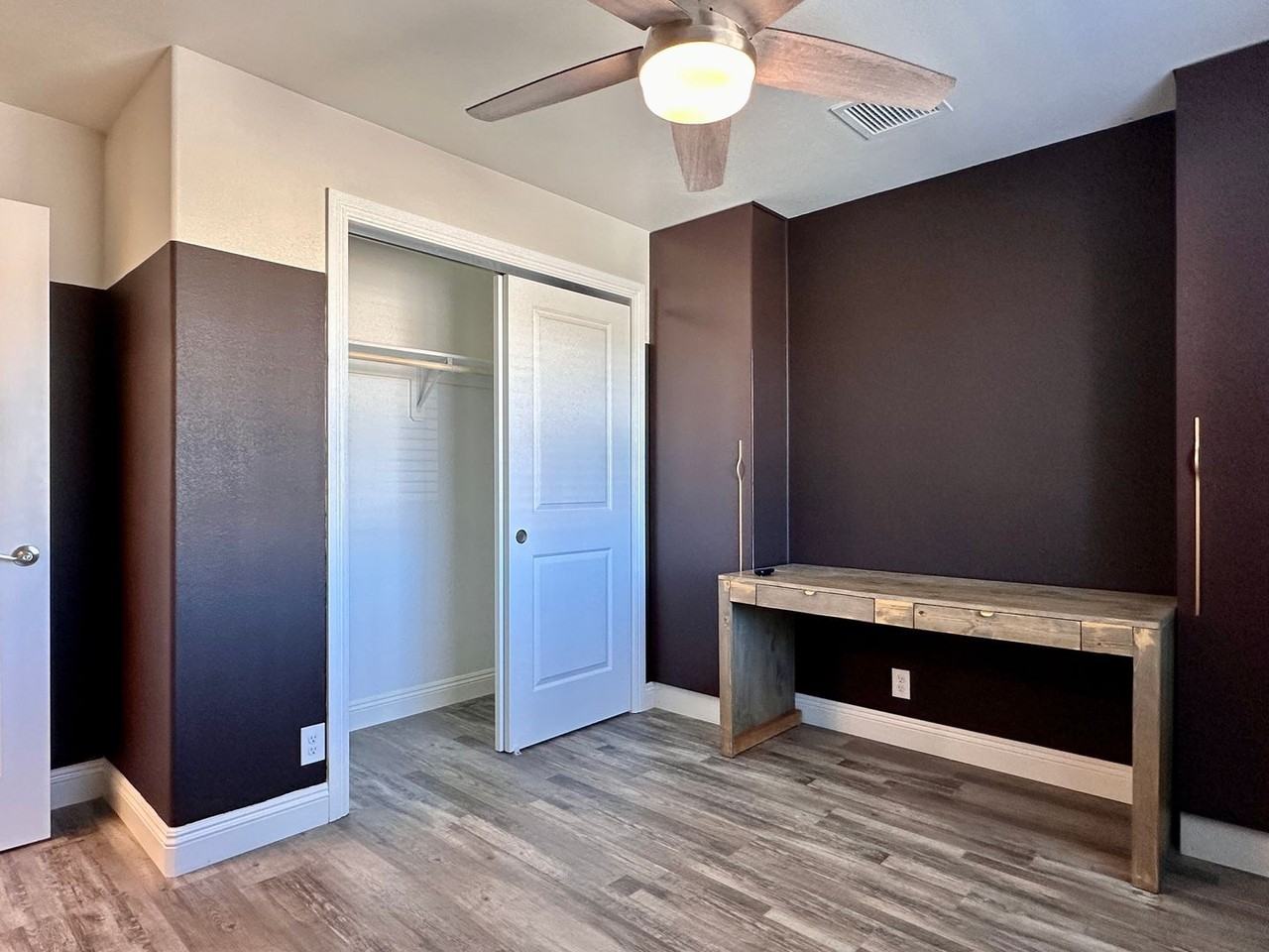513 W Joyner Ave - Photo 5 of 30