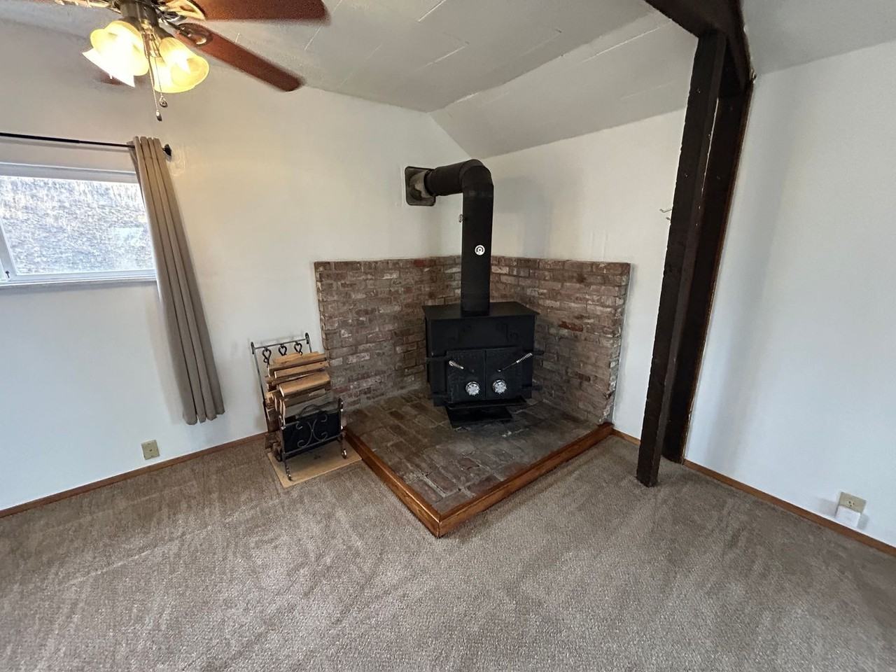 13504 W Taylor Rd - Photo 3 of 17