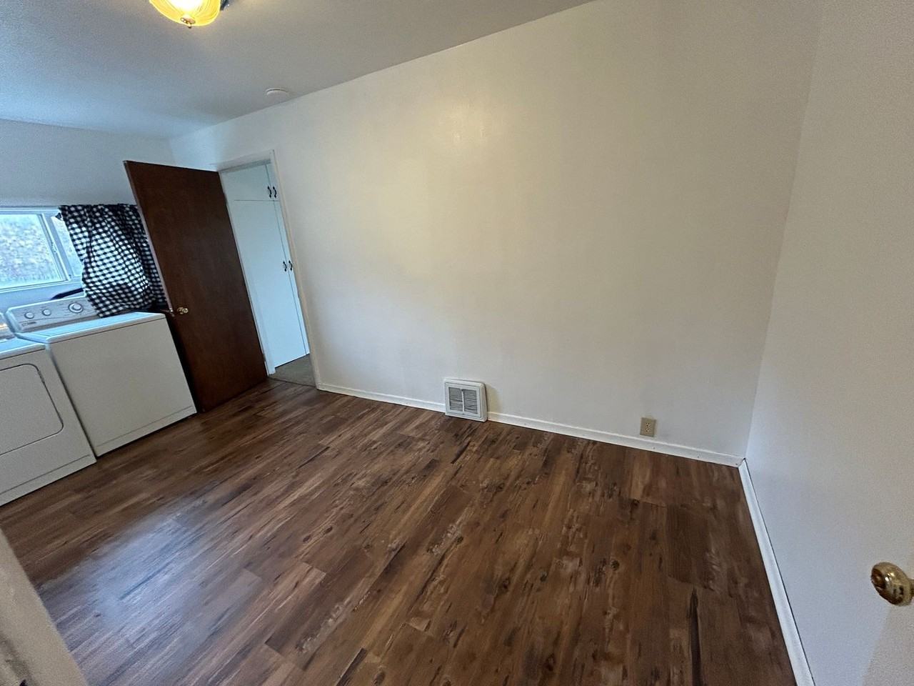 13504 W Taylor Rd - Photo 7 of 17