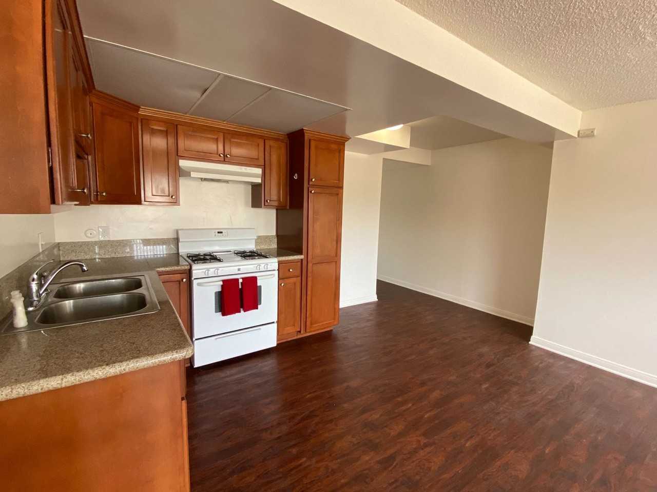 Pinnacle Amapola LLC - Photo 4 of 38