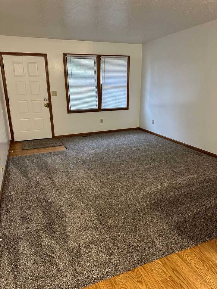 1003 Zollinger Road - Photo 3 of 10