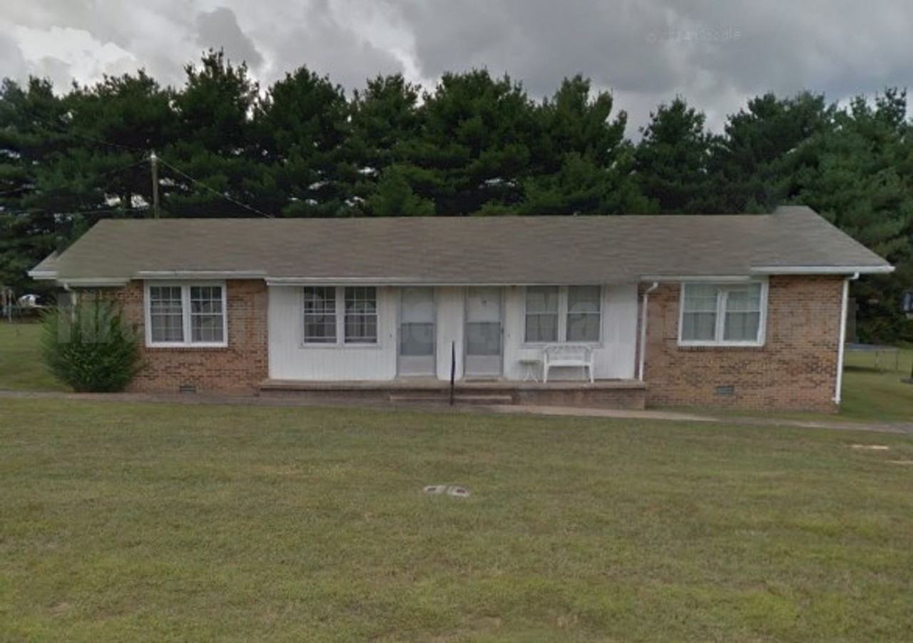 115 Hayfield Sq - Photo 2 of 12