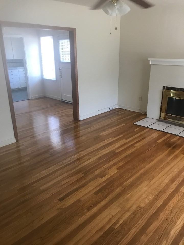 1207 Warner - Photo 2 of 25