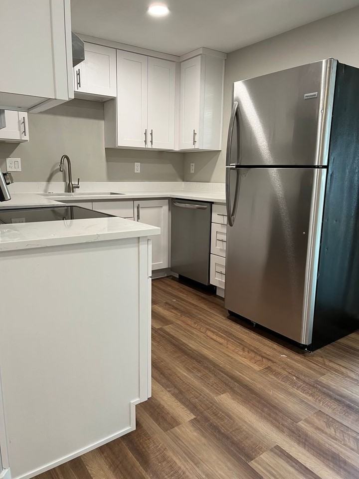 21602 55th Ave W - Photo 3 of 17
