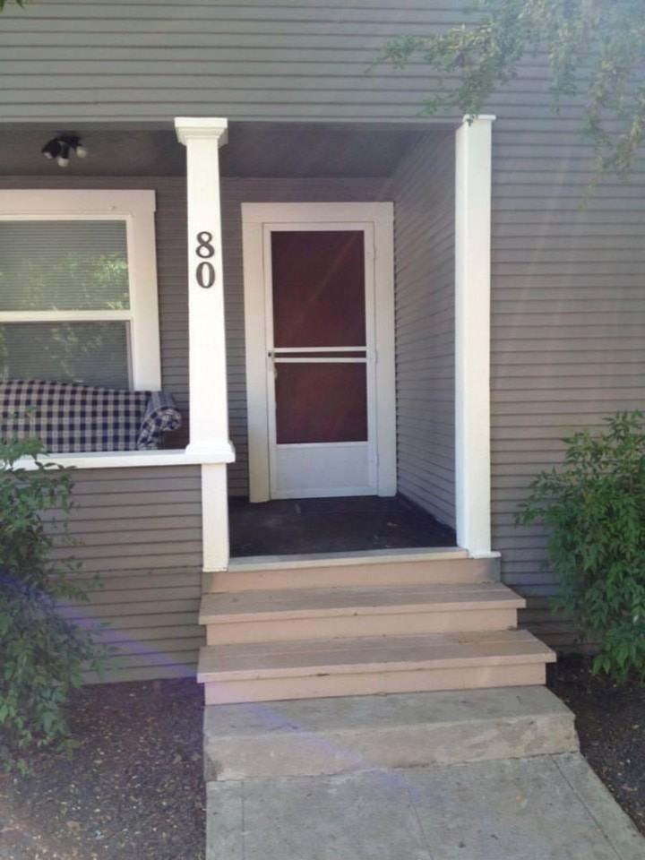 80 Cherry St - Photo 2 of 12