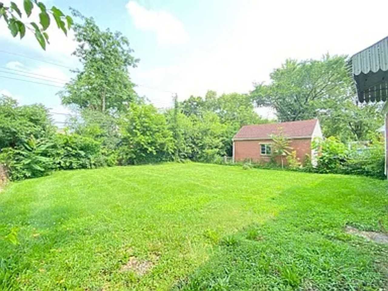 1364 Philadelphia Dr - Photo 3 of 23