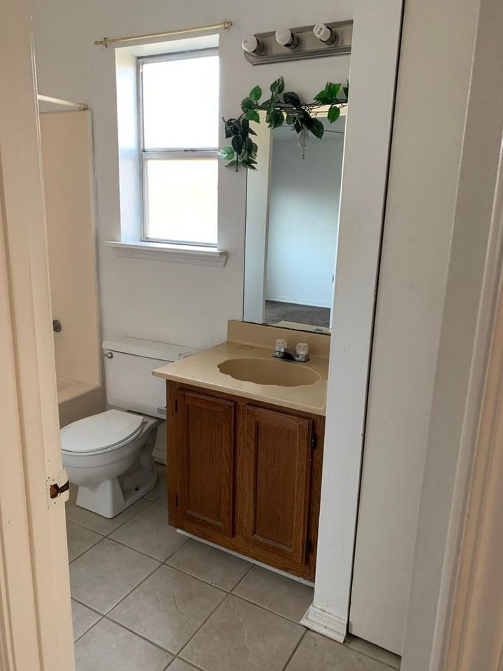 5705 E Texas St #142 - Photo 5 of 6