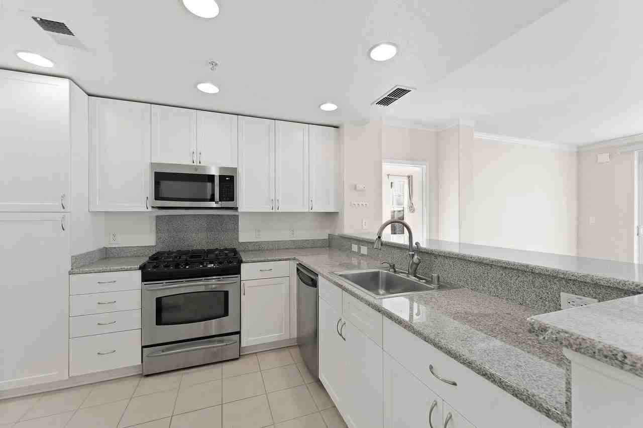 3901 Lick Mill Blvd #256 - Photo 3 of 23