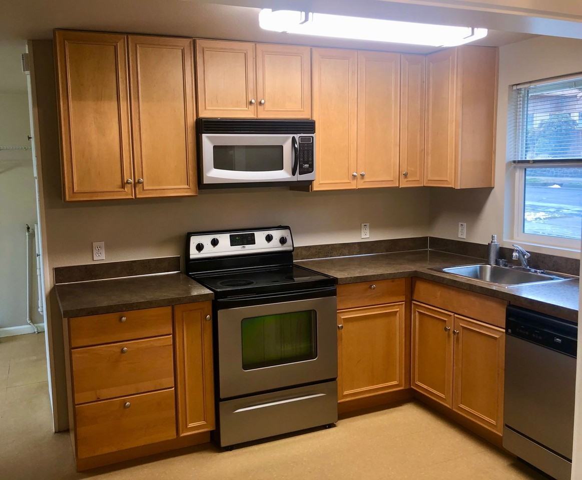 123 Northwest 7th Street - Photo 7 of 22