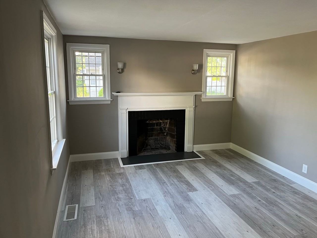 122 Campfield Rd - Photo 6 of 23
