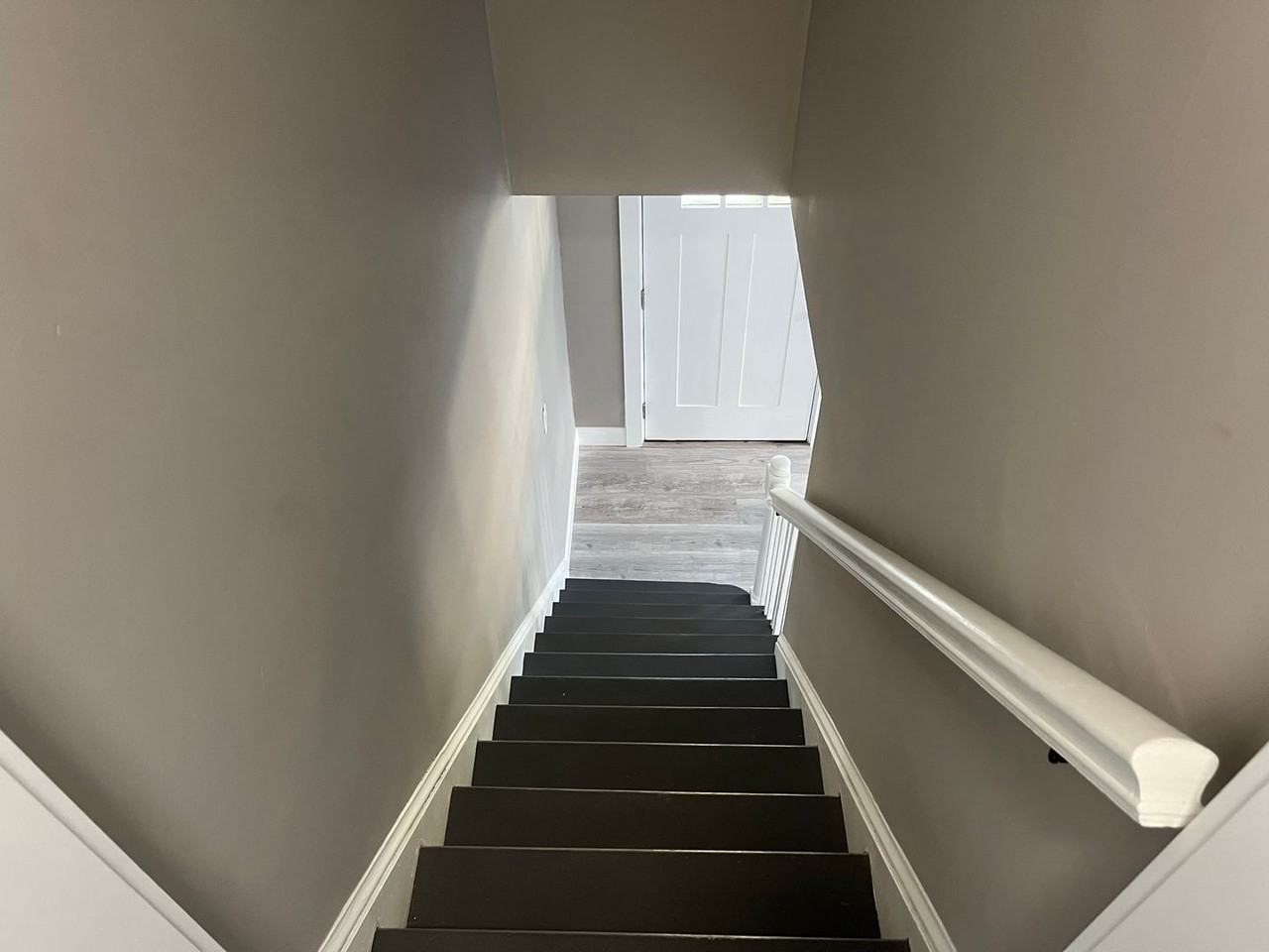 122 Campfield Rd - Photo 7 of 23