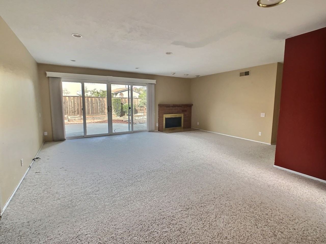 4973 Avery Ct - Photo 2 of 13