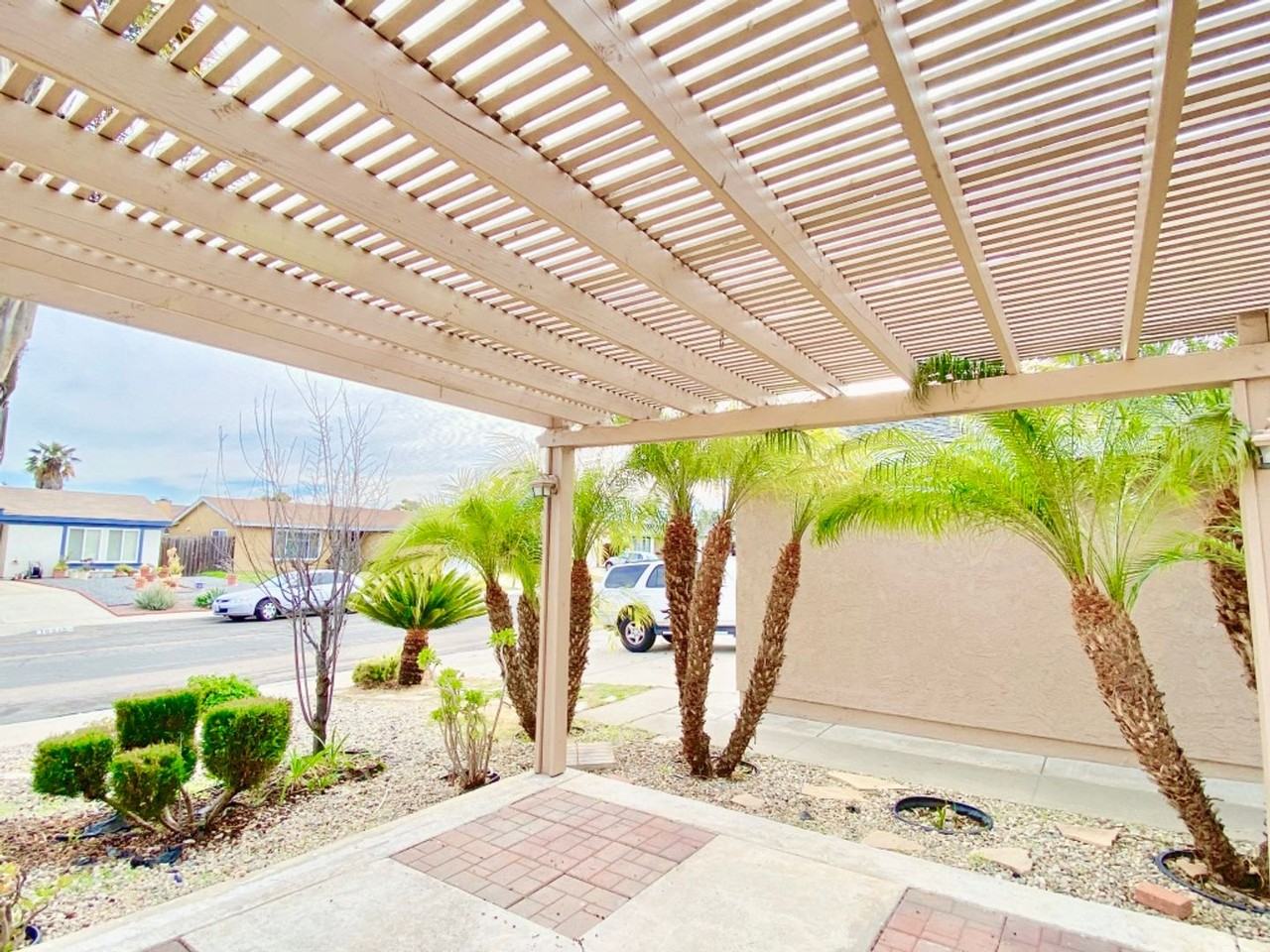 10216 Empress Ave - Photo 5 of 35