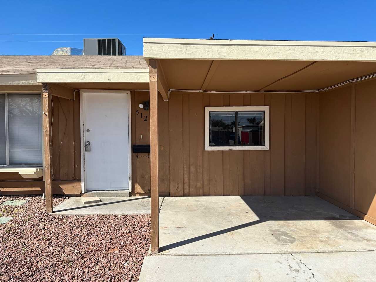 512 Slayton Dr - Photo 3 of 25