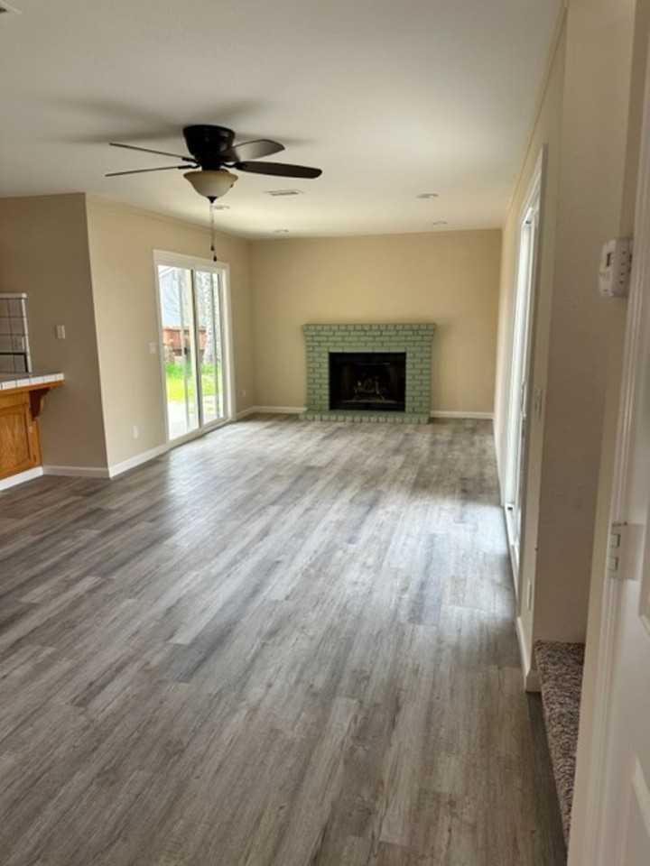 2471 Starling Dr - Photo 4 of 18